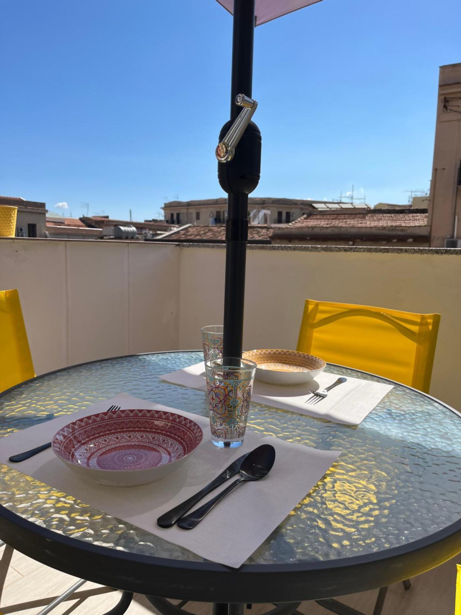 Apartamento Le Terrazze Di Chiara Palermo Exterior foto
